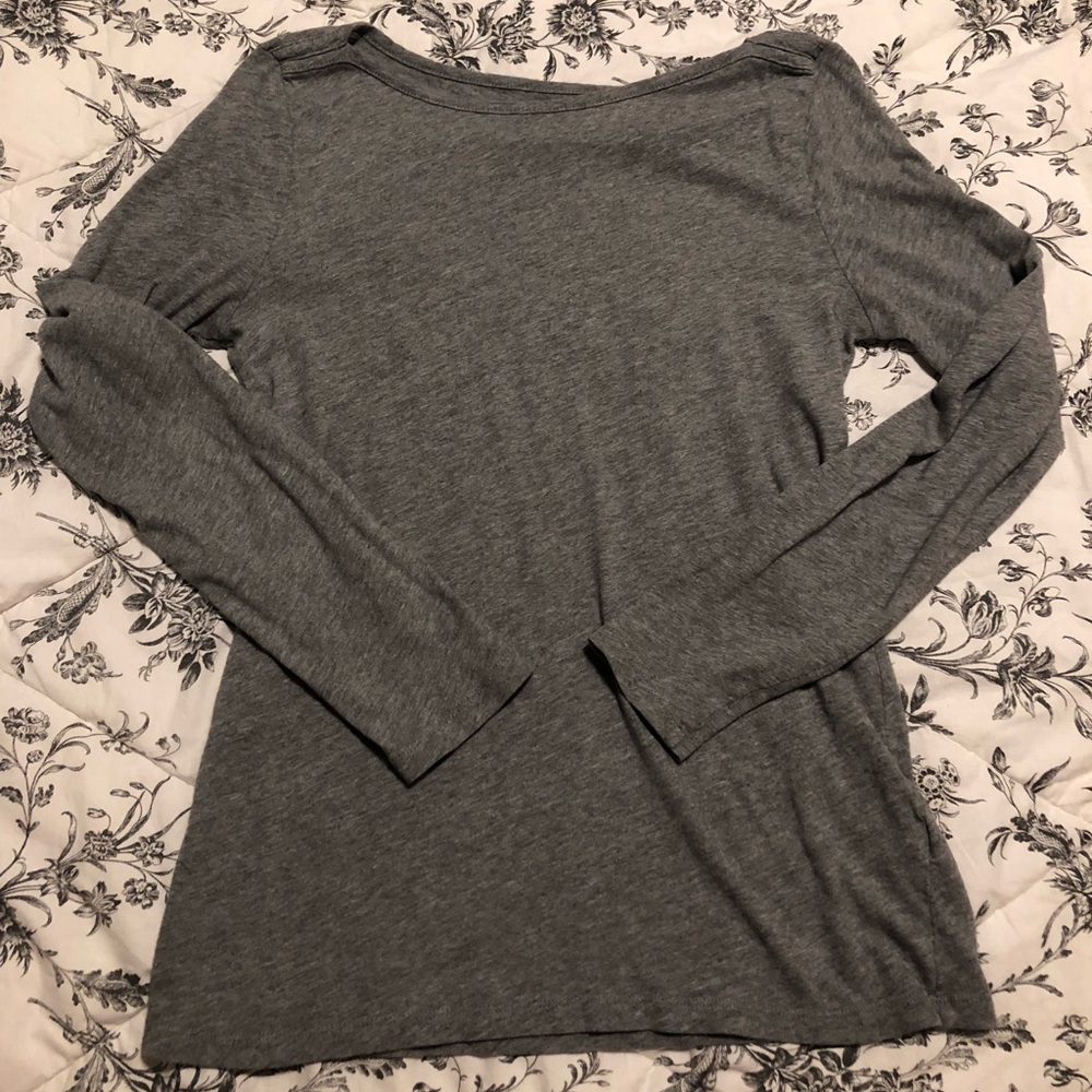 J Crew artist T